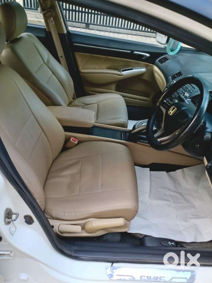 Honda Civic 1.8 V At Sunroof, 2011, Petrol