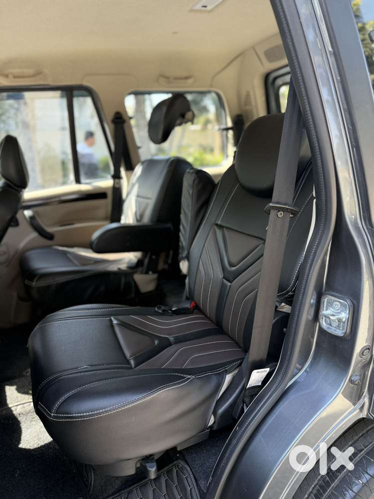 Mahindra Scorpio Classic 2.2 S 11 Mt 7 Str, 2024, Diesel