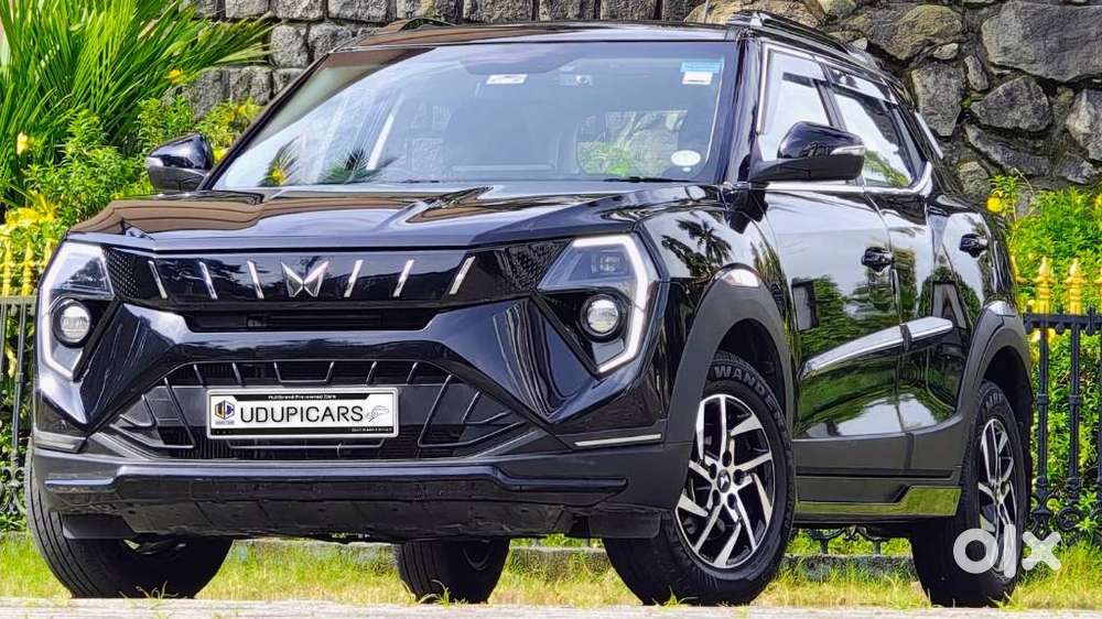 Mahindra Xuv 3xo Ax5 Ds Mt, 2024, Diesel