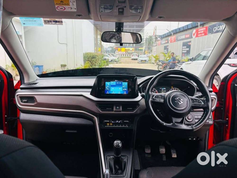 Maruti Suzuki Brezza 1.5 Zxi Smart Hybrid, 2024, Petrol