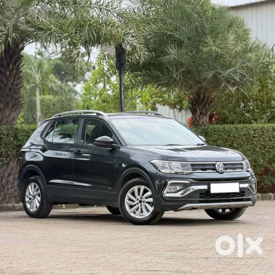 Volkswagen Taigun 1.0 Tsi Highline At, 2023, Petrol