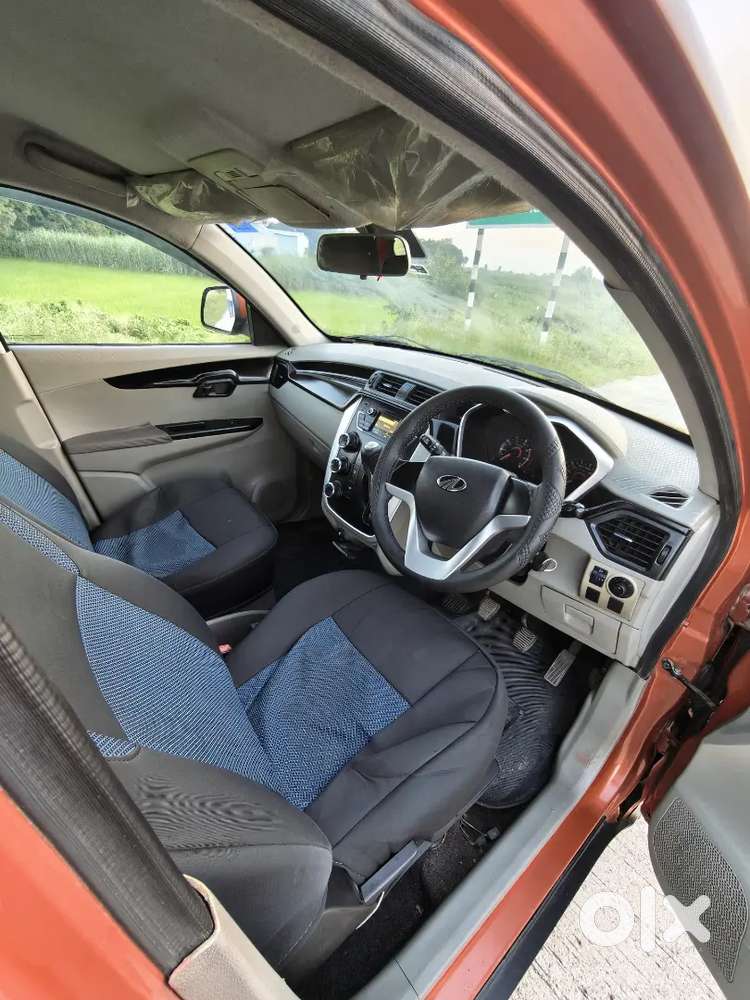 Mahindra Kuv 100 2016 Petrol