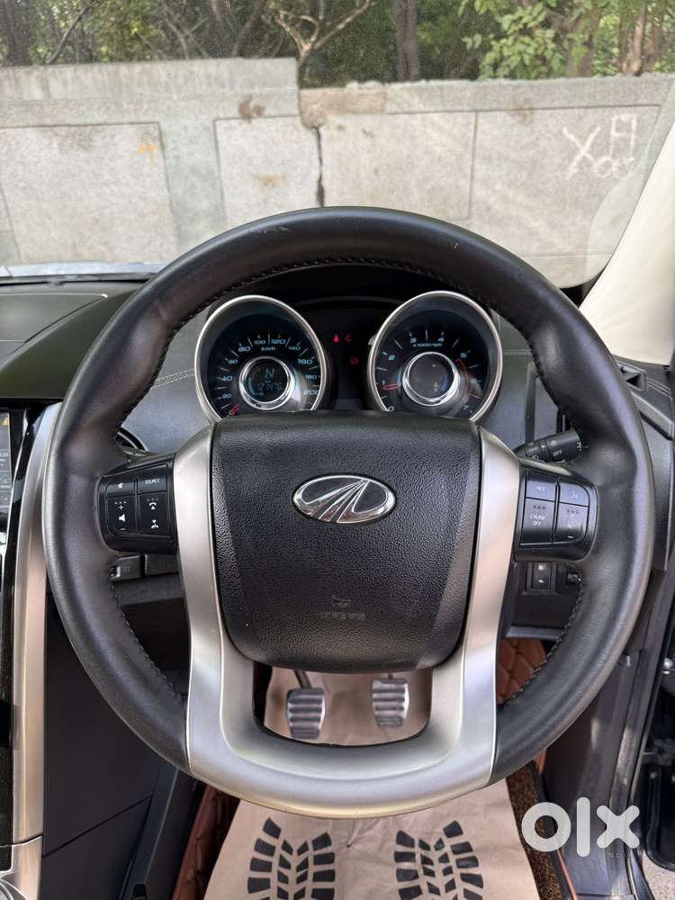 Mahindra Xuv500 W11 Option, 2020, Diesel