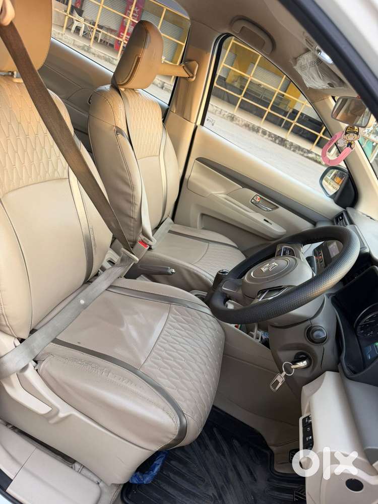 Maruti Suzuki Ertiga 2022-2023 Vxi Cng, 2023, Cng & Hybrids