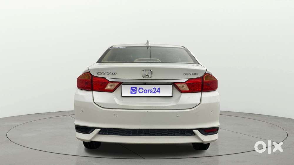 Honda City 1.5 V 5th Gen I-vtec Mt, 2022, Petrol