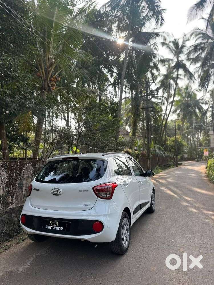 Hyundai Grand I10 Sportz O 1.2, 2017, Petrol