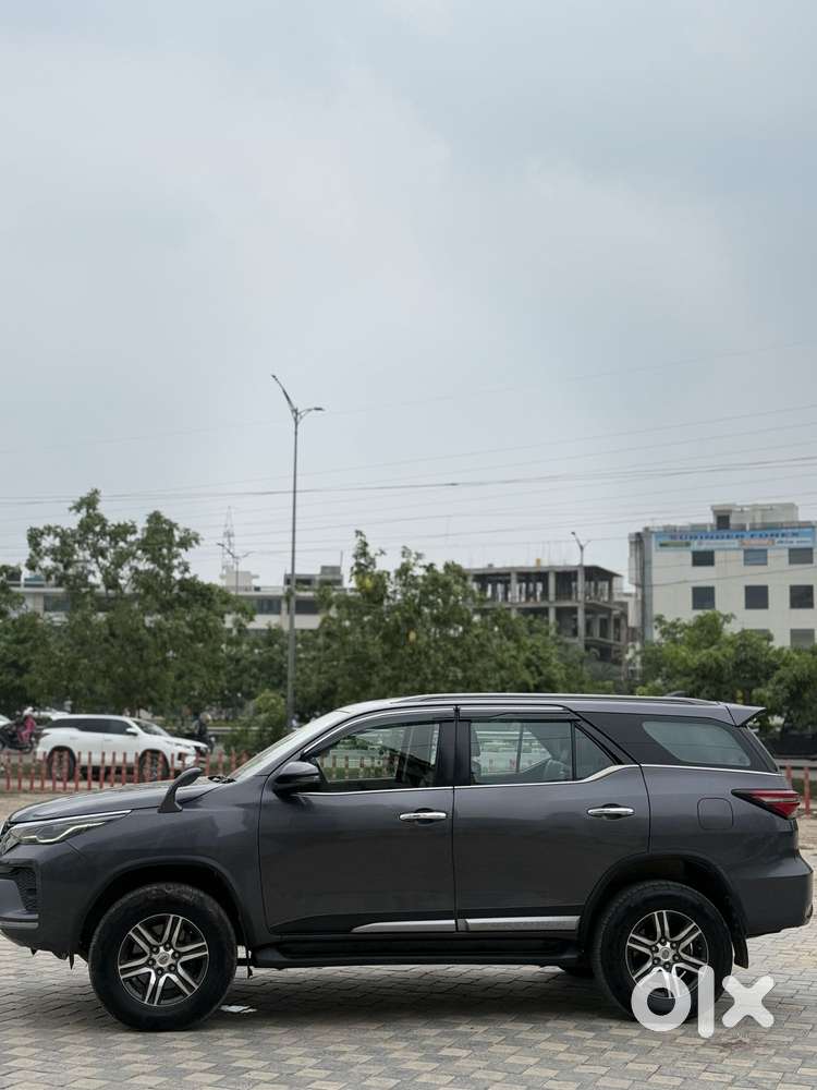 Toyota Fortuner 4x2 At 2.8 Diesel, 2022, Diesel
