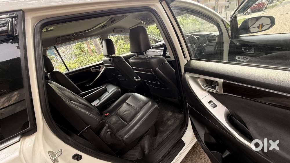 Toyota Innova Crysta 2.4 Z 7 Str, 2018, Diesel