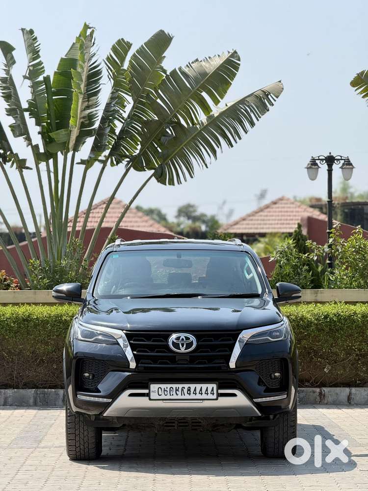 Toyota Fortuner [2021-ongoing] 2.8 2wd Diesel Mt, 2024, Diesel