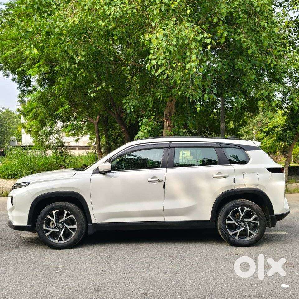 Toyota Urban Cruiser Hyryder 1.5 V Neo Drive Awd, 2023, Petrol