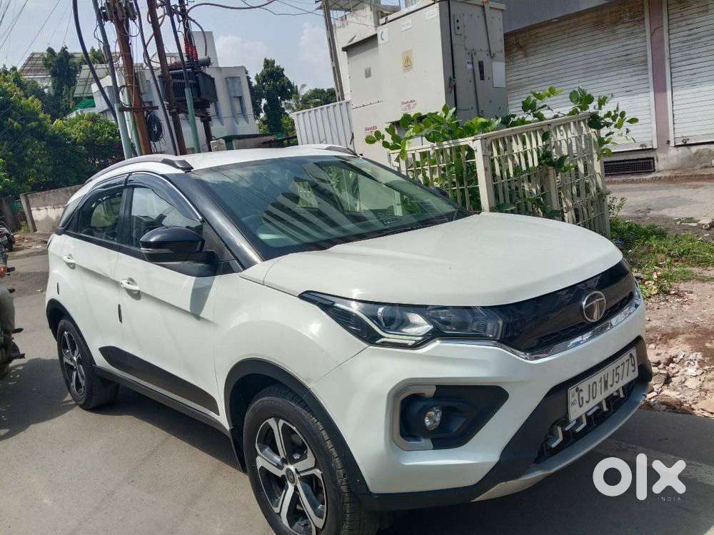 Tata Nexon 1.5 Revotorq Xza Plus, 2023, Cng & Hybrids