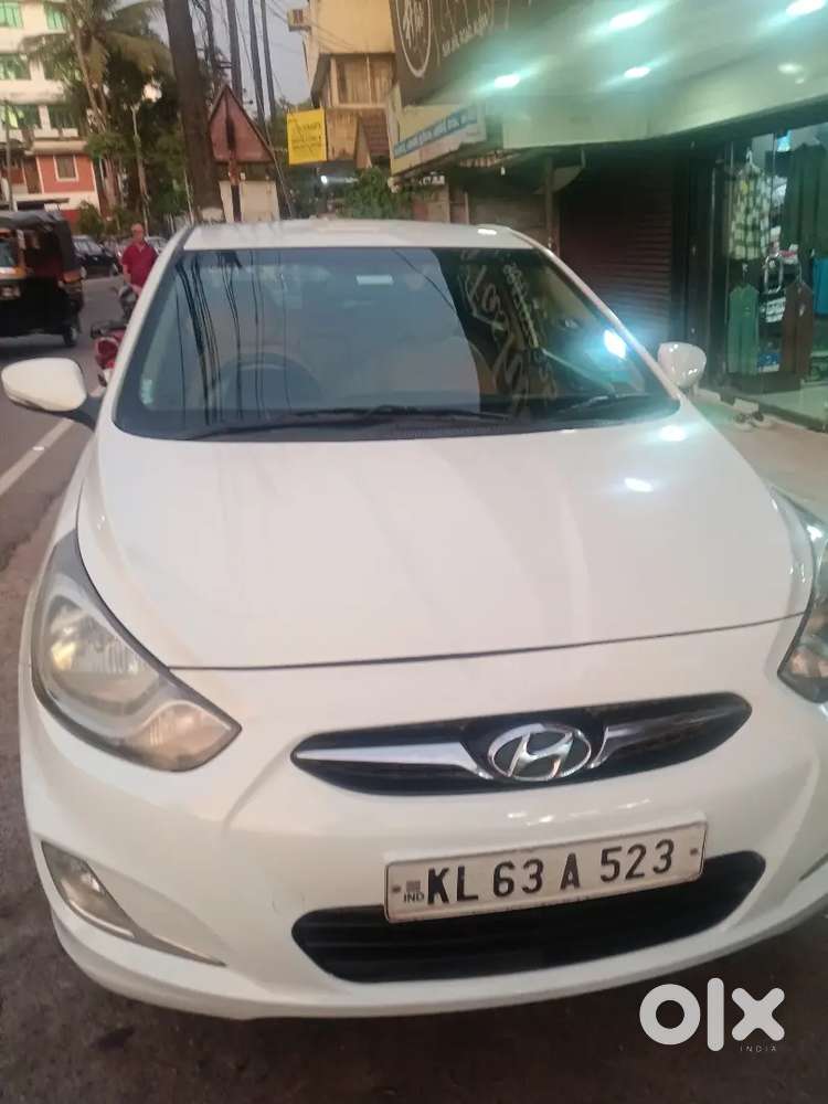 Hyundai Verna Sx Diesel 2012 .service History, Alloy.