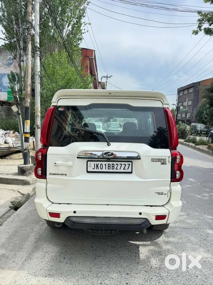 Mahindra Scorpio 2018 Diesel 68000 Km Driven
