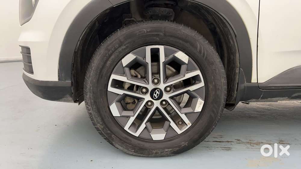 Hyundai Venue 1.0 Sx (o) Turbo Dct, 2023, Petrol