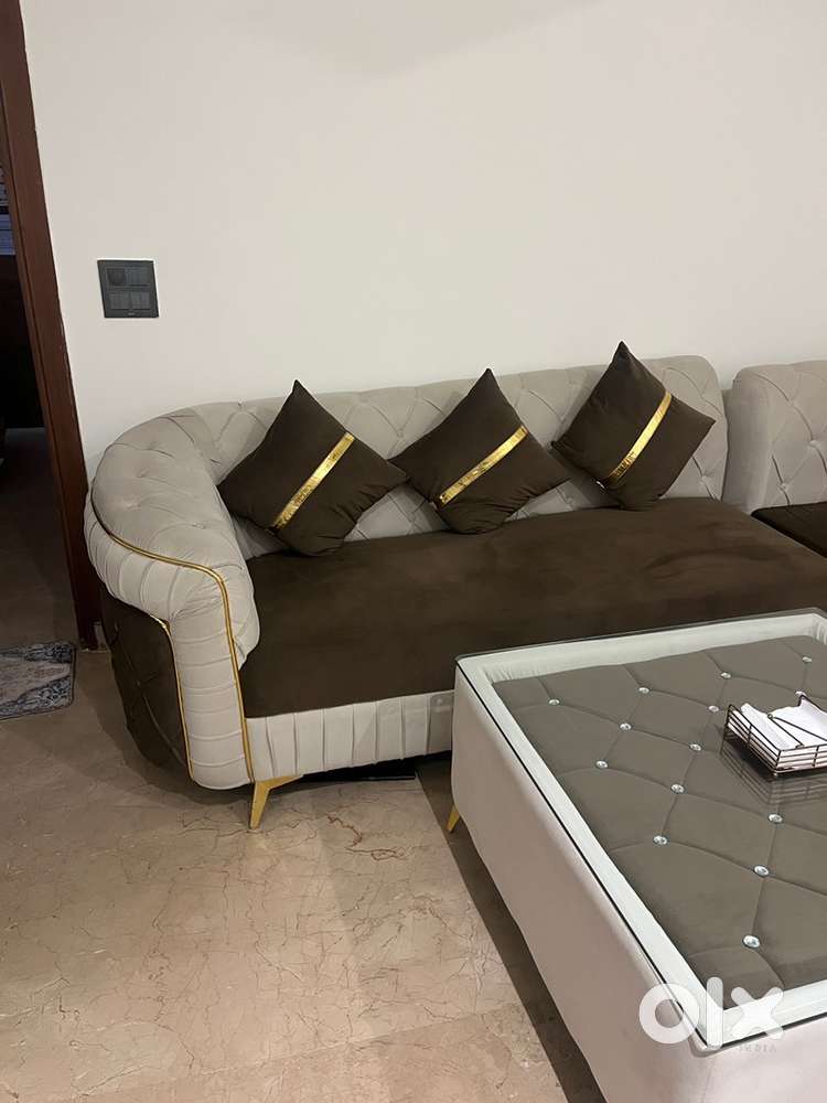 Sofa set for salw in new condition