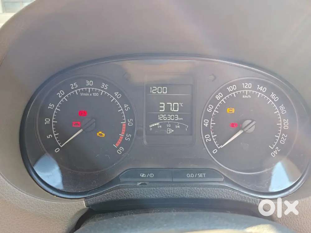 Skoda Rapid 2015 Diesel 126300 Km Driven