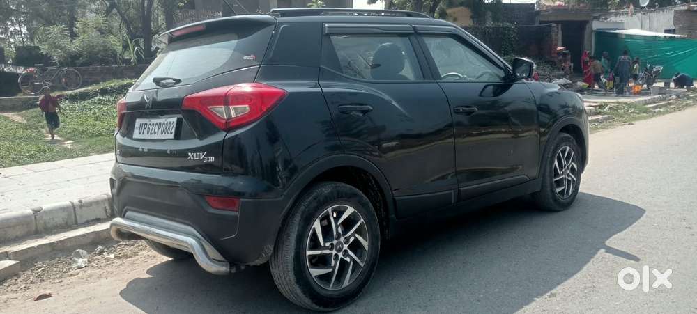 Mahindra Xuv300 W8 Option Diesel, 2023, Diesel