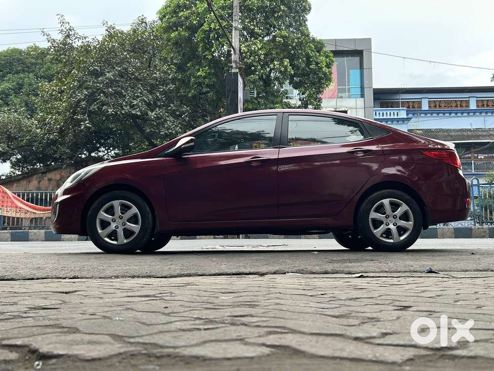 Hyundai Verna 1.6 Ex Vtvt, 2013, Petrol