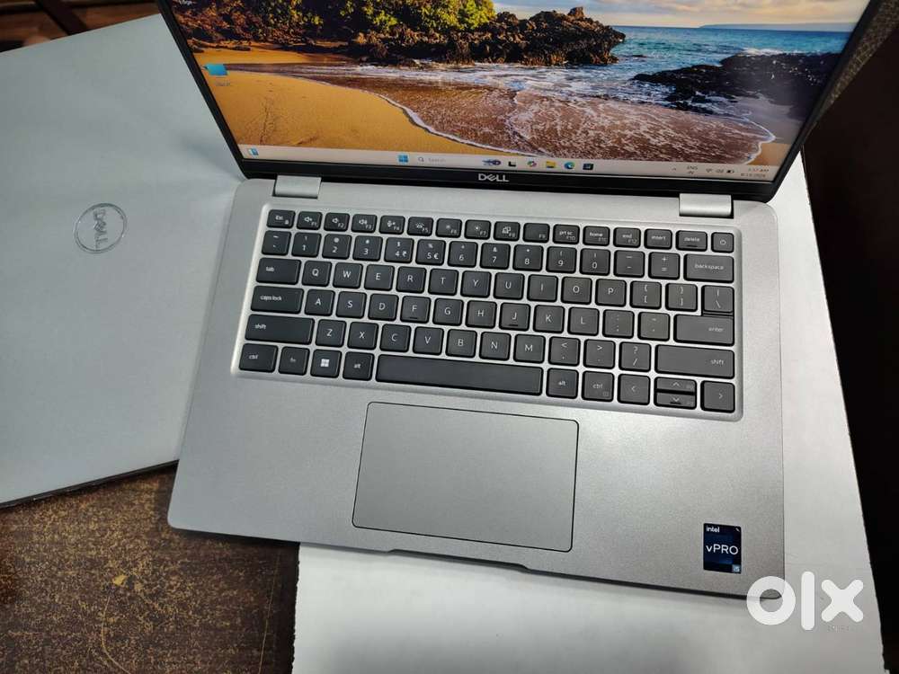 ֍ Dell Latitude 5440 / i5 13th Gen - 16 GB RAM / 512 GB SSD - Used Lap