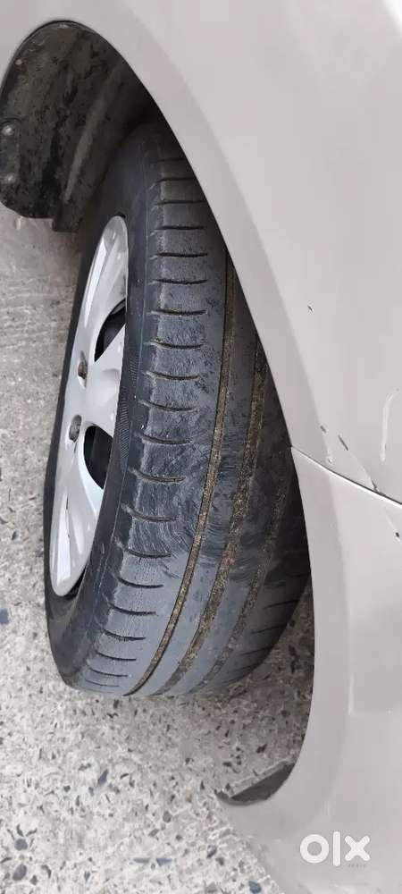 Honda Amaze 2nd Gen 2014 Petrol 76000 Km Driven