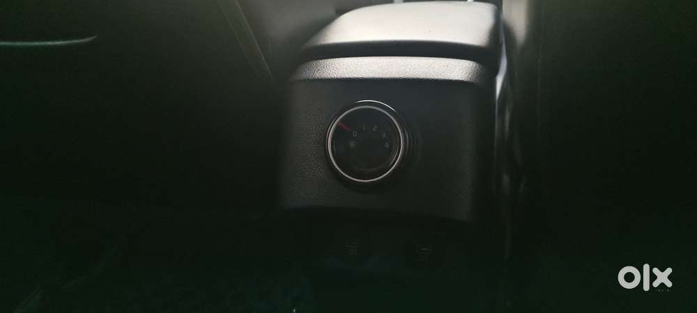 Kia Carens 1.4 Premium 7 Str, 2022, Petrol