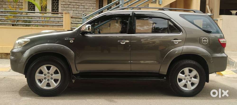 Toyota Fortuner 3.0 4x4 Manual, 2010, Diesel