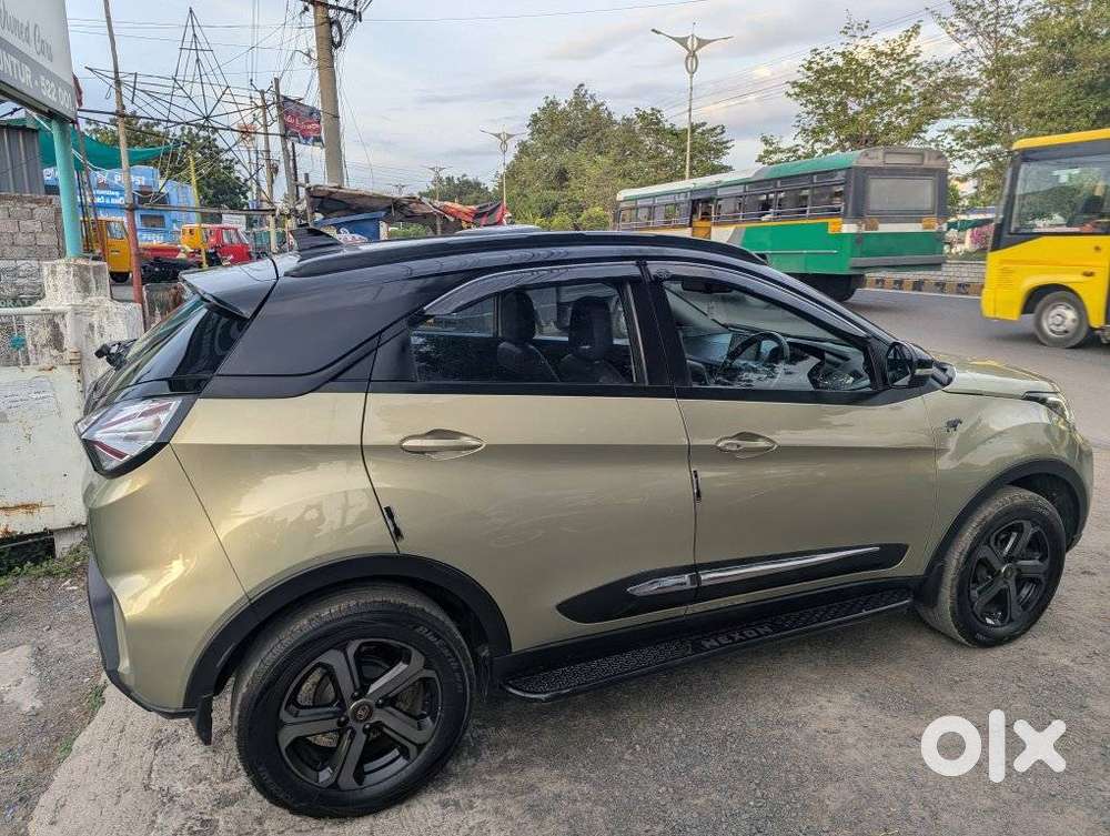 Tata Nexon 1.2 Revotron Xza Plus Hs, 2022, Petrol