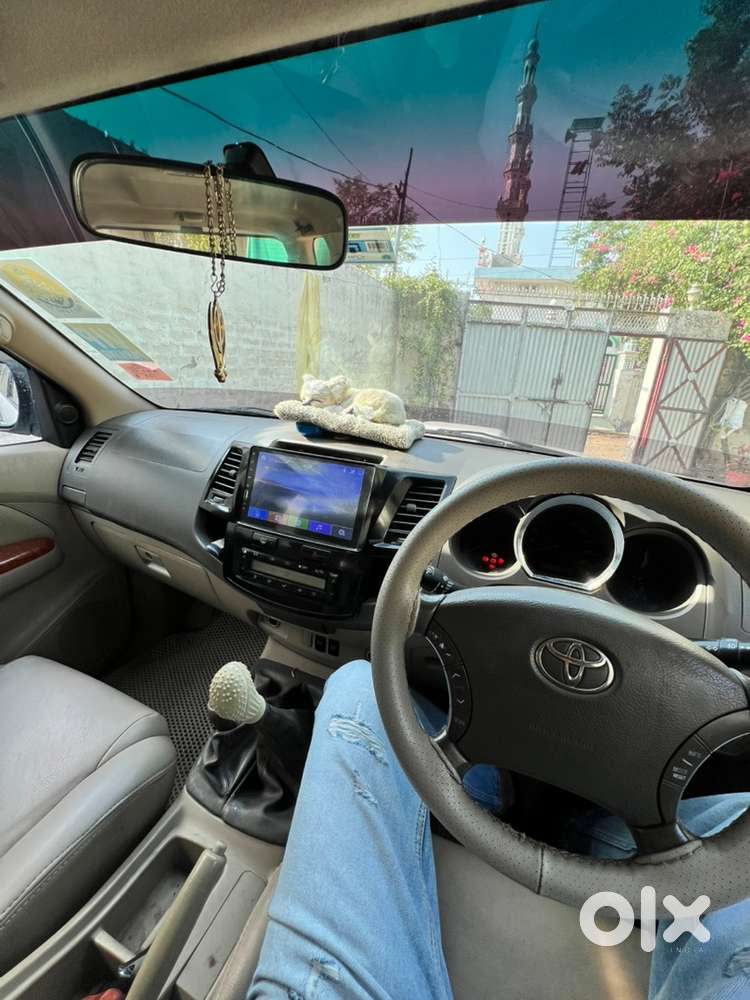 Toyota Fortuner Diesel 2010