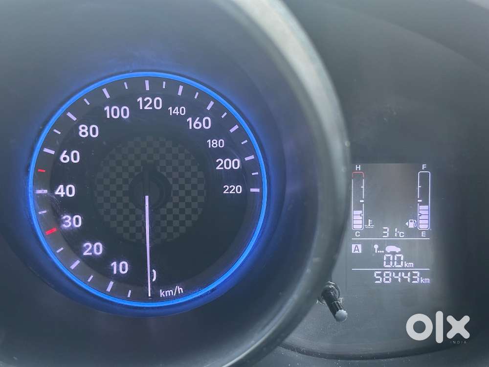Hyundai Venue S Mt 2020