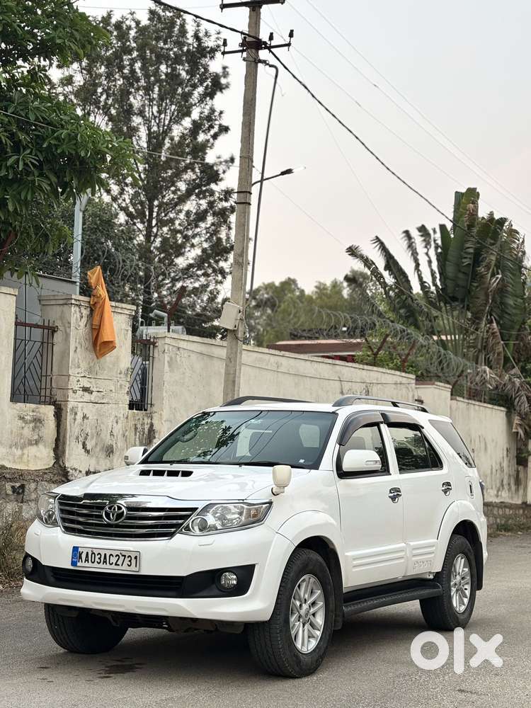 Toyota Fortuner 2011-2016 4x4 Mt, 2015, Diesel