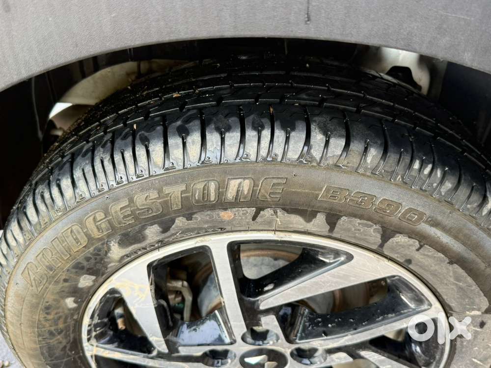Mahindra Xuv 3xo 2024 Petrol 60222 Km Driven