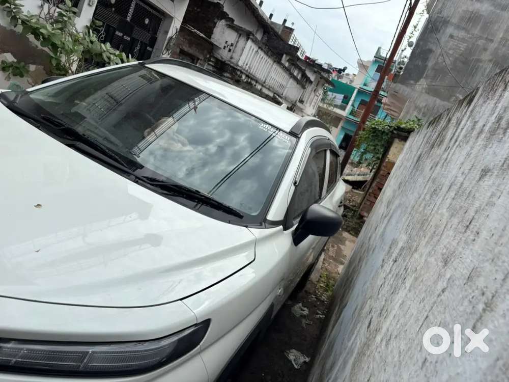 Maruti Suzuki Fronx Sigma 2025