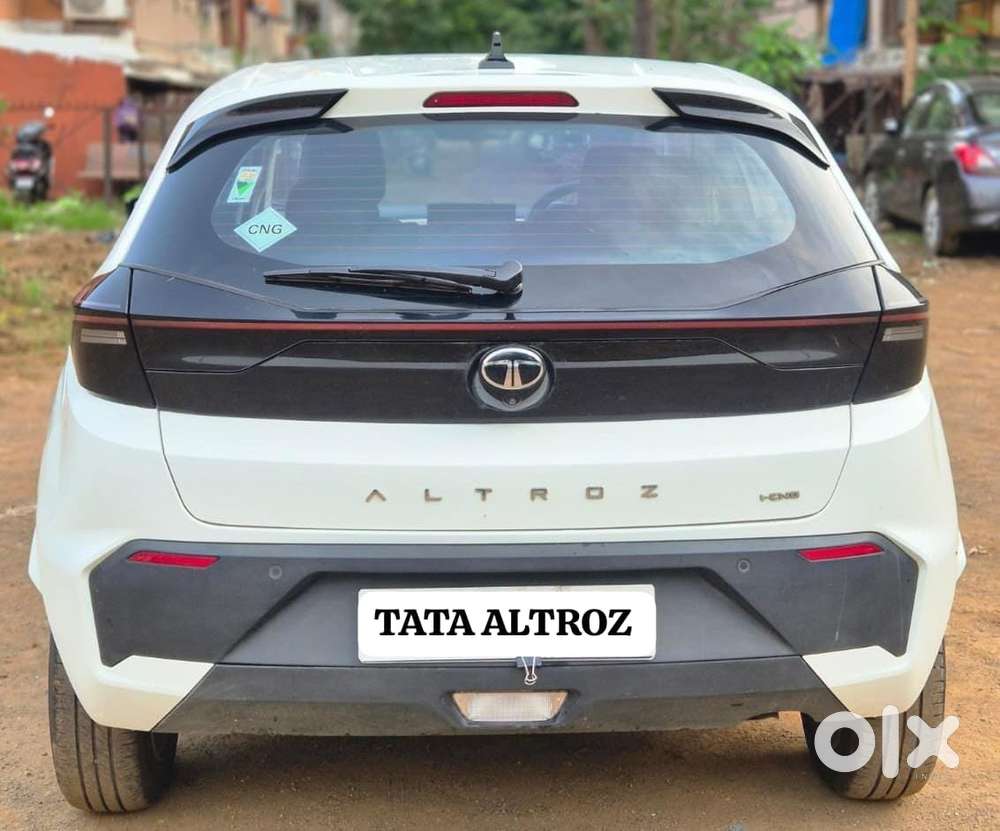Tata Altroz Creative S, 2025, Cng & Hybrids