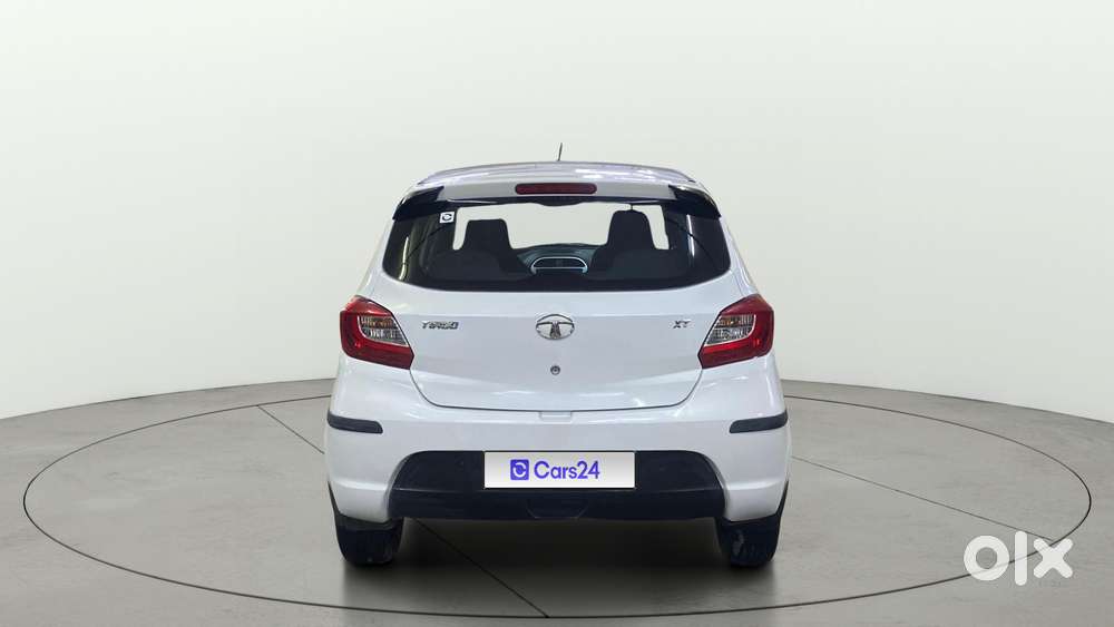 Tata Tiago 1.2 Revotron Xt, 2017, Petrol