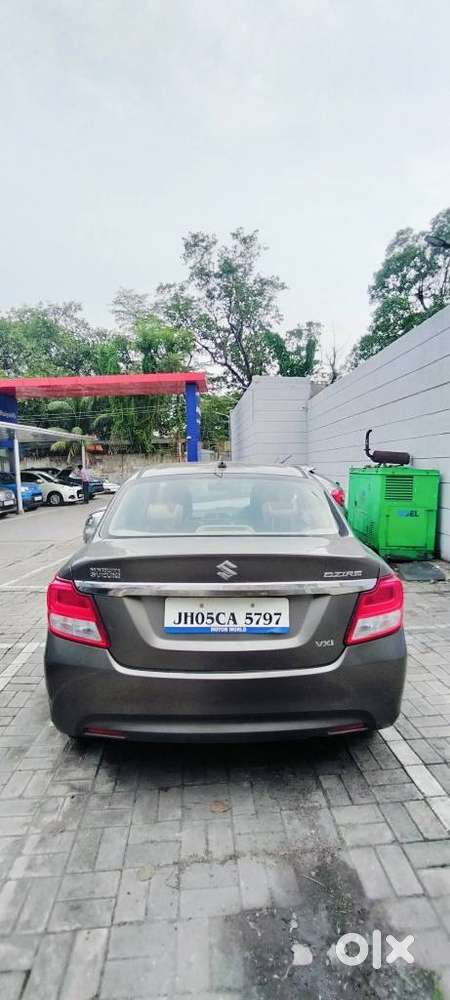 Maruti Suzuki Dzire 1.2 Vxi, 2018, Petrol