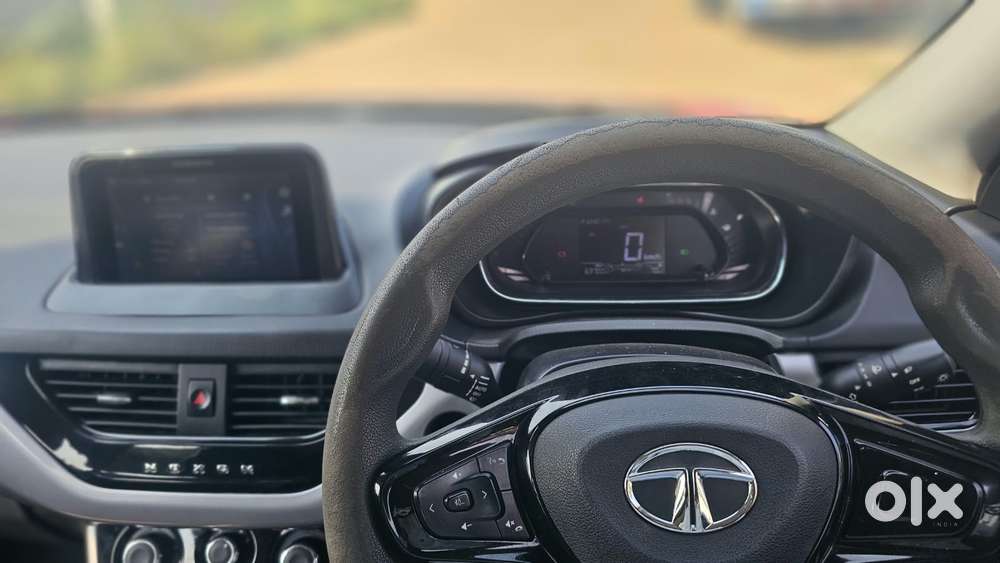 Tata Nexon 1.2 Revotron Xm (s), 2022, Diesel