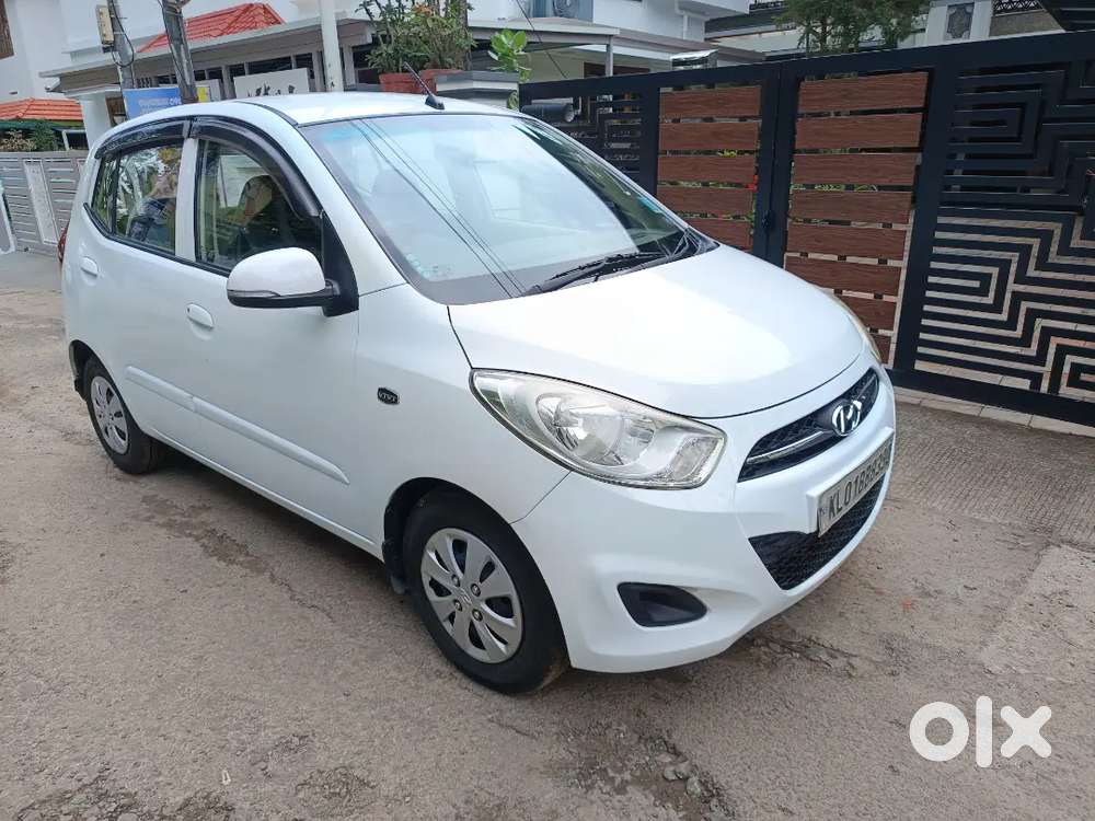Hyundai I10 2011 Petrol 52000 Km Driven