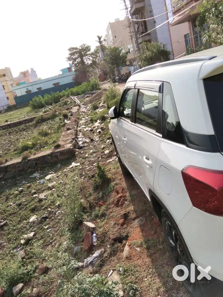 Maruti Suzuki Brezza Zxi 2022 Petrol 18600 Km Driven