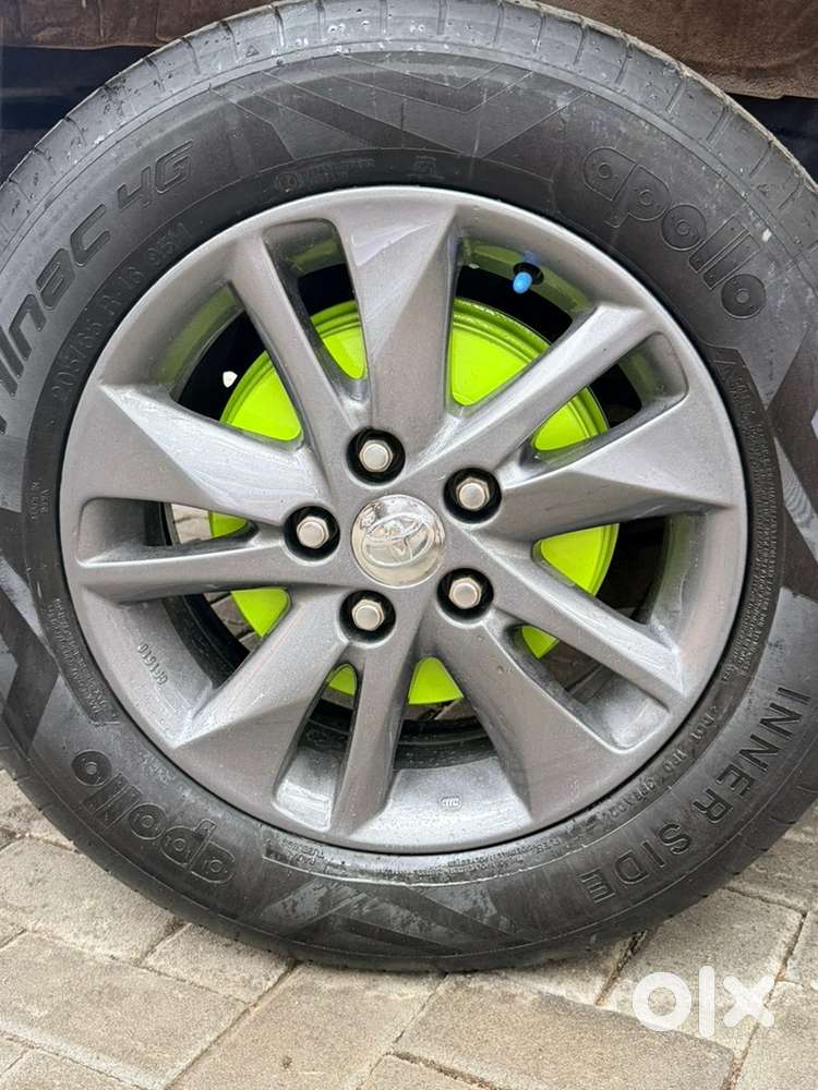 Toyota Innova Crysta 2018 Km Driven