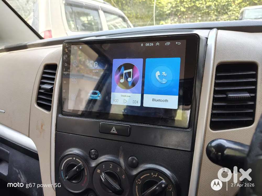 Single Hand Family Use Nice Car