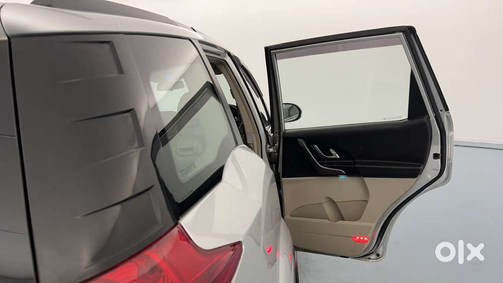 Mahindra Xuv500 2.2 W10, 2016, Diesel