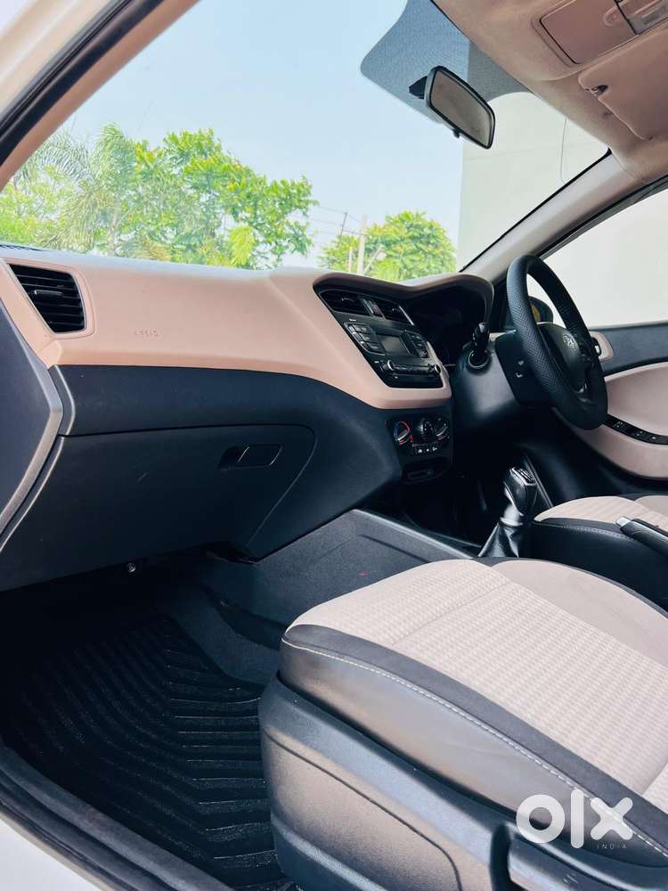 Hyundai Elite I20 [ ] 1.4 Sportz Crdi, 2018, Diesel