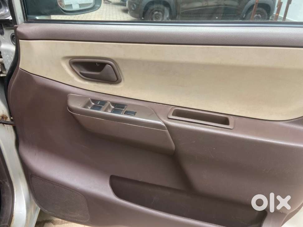 Maruti Suzuki Zen Estilo Vxi Bsiv, 2012, Petrol
