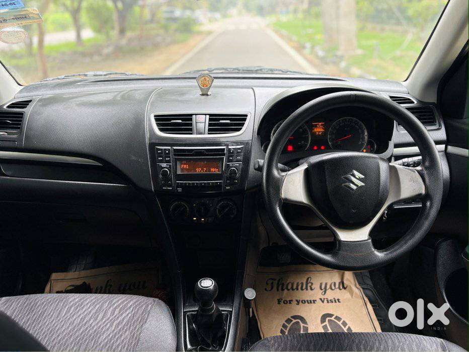 Maruti Suzuki Swift Vxi 1.2 Abs Bs-iv, 2017, Petrol