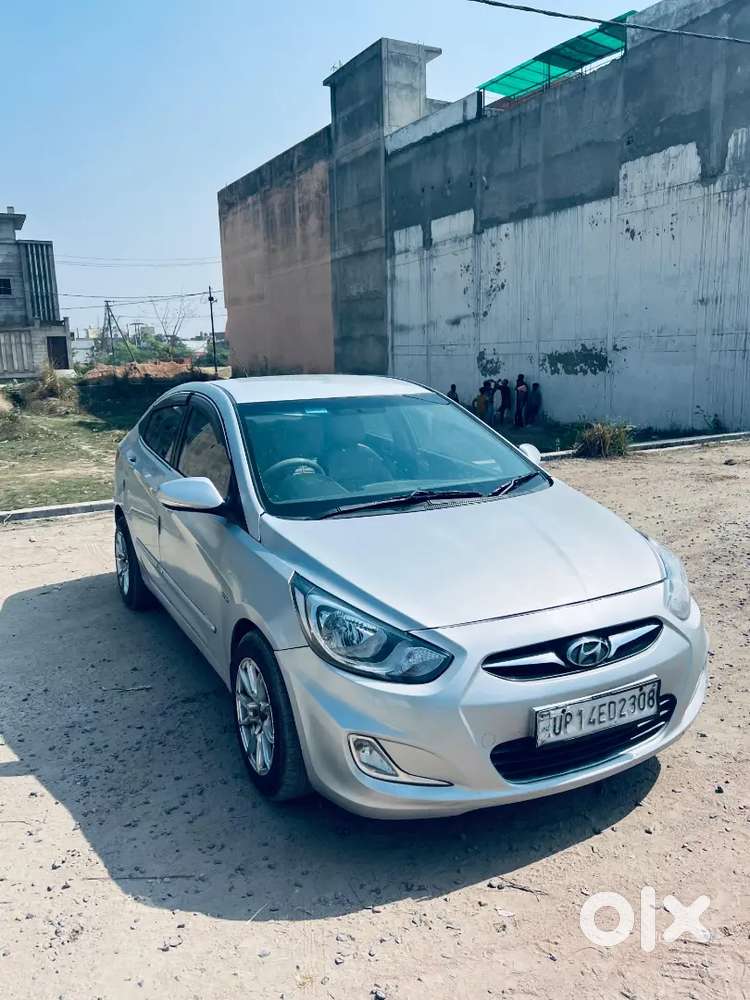 Hyundai Fluidic Verna