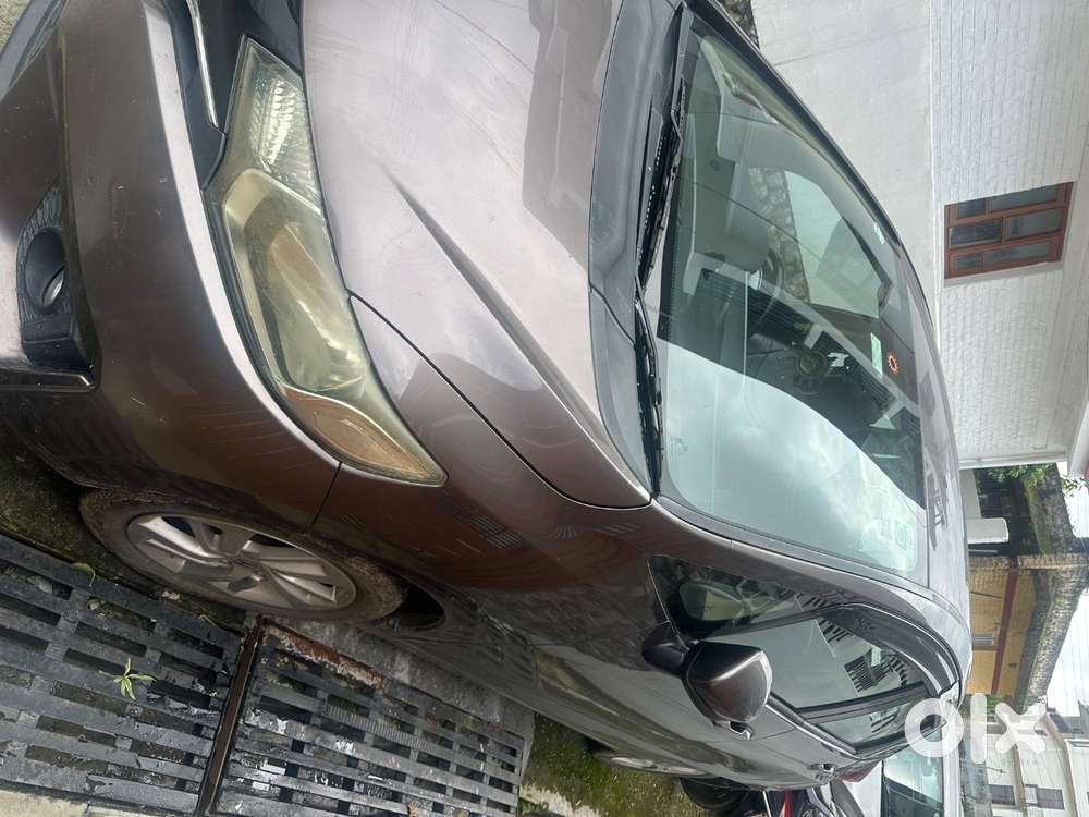 Honda Jazz 1.2v Cvt(i Vtec) Single Hand Driven Car With Less Milage.
