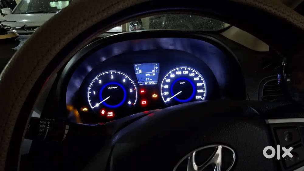 Hyundai Verna Crdi Diesel, 2013 Model