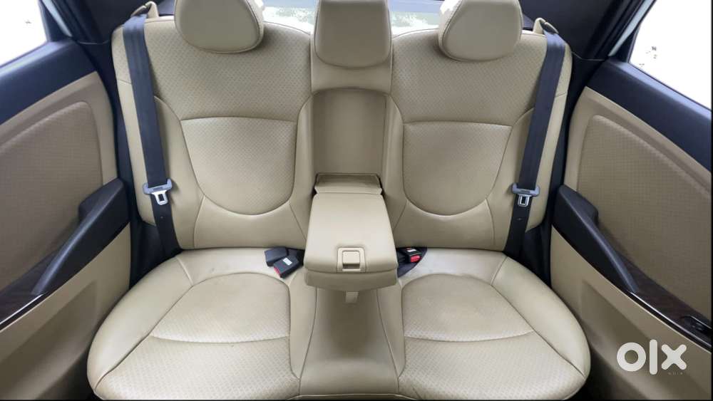 Hyundai Verna Fluidic 1.6 Vtvt Sx Automatic, 2012, Petrol