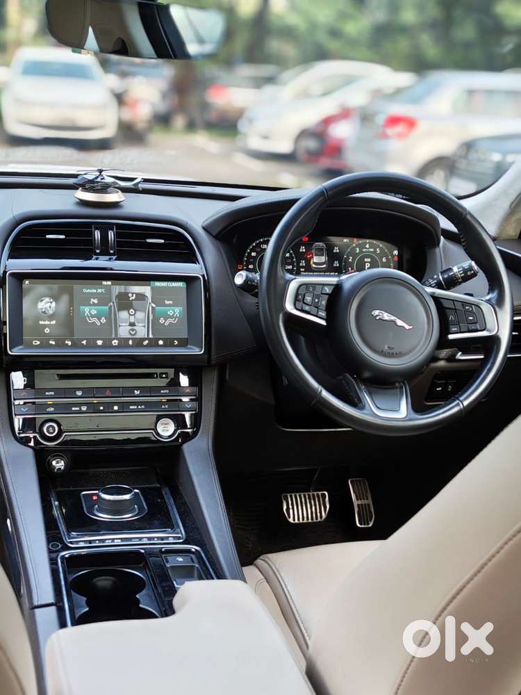 Jaguar F-pace Prestige 2.0 Petrol, 2021, Petrol