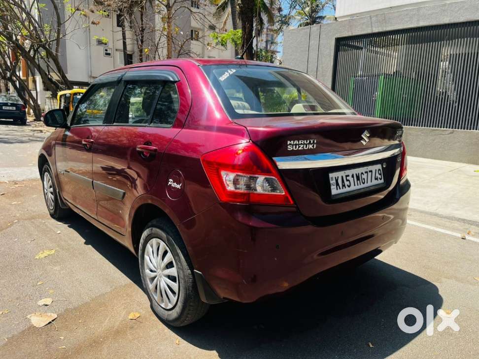 Maruti Suzuki Swift Dzire 1.2 Vxi Bsiv, 2015, Petrol